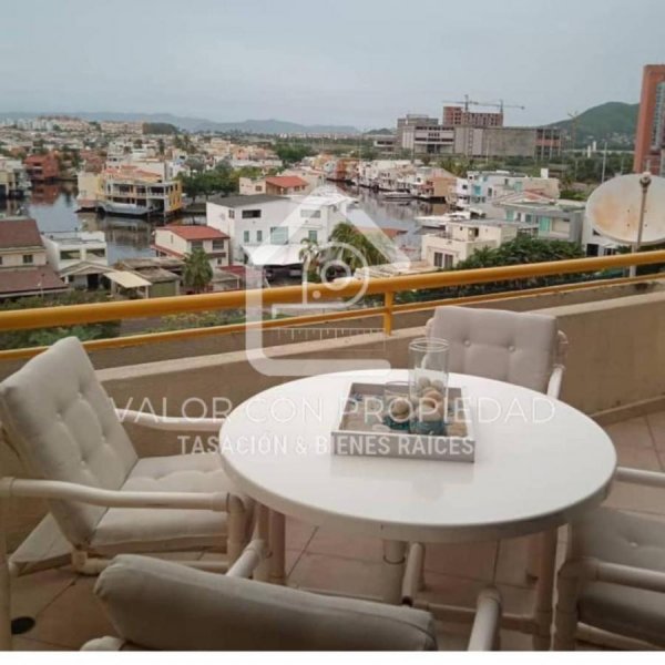 Foto Apartamento en Venta en Diego Bautista Urbaneja, Anzoátegui - U$D 45.000 - APV209208 - BienesOnLine