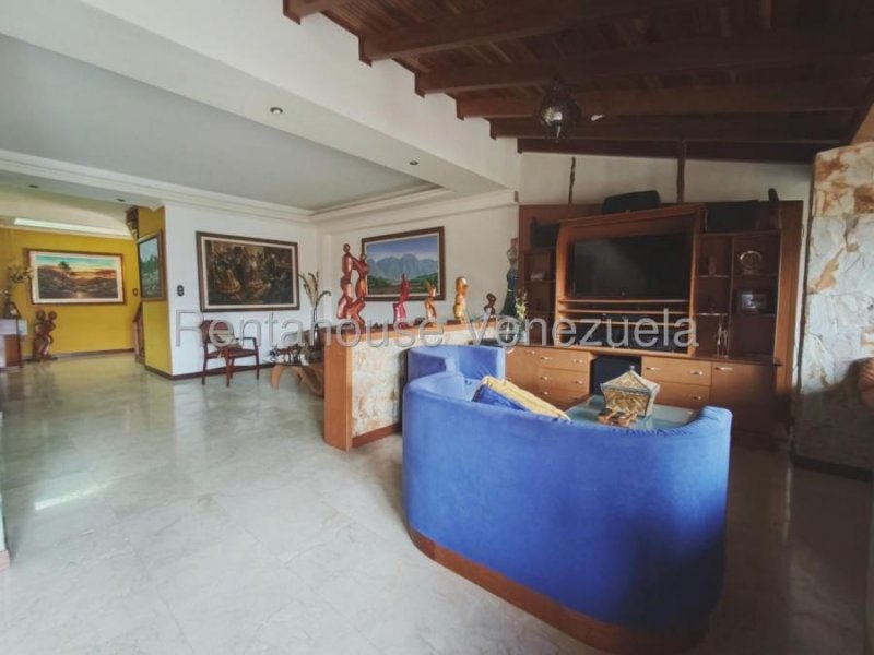 Espectacular casa en alquiler en Lomas de Prados del Este  25-20127