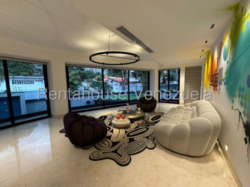 Foto Casa en Venta en La Castellana, Caracas, Distrito Federal - U$D 1.800.000 - CAV242220 - BienesOnLine