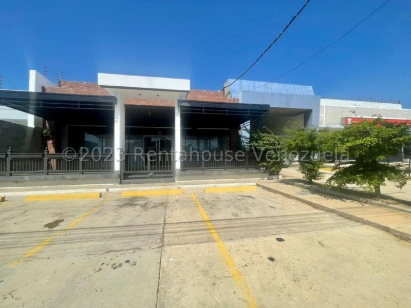 Foto Local en Venta en Punto Fijo, Falcón - U$D 400.000 - LOV238886 - BienesOnLine