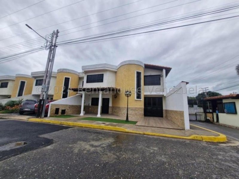 Quinta en Venta en Santiago Mariño Turmero, Aragua