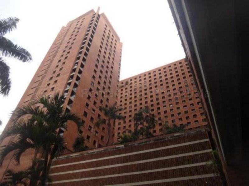 Foto Apartamento en Venta en Libertador, Sabana Grande, Distrito Federal - U$D 44.000 - APV174701 - BienesOnLine