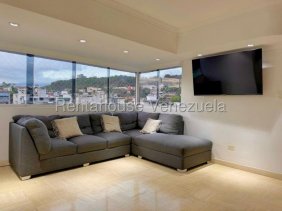 Apartamento en Venta en Cumbres de Curumo Caracas, Distrito Federal