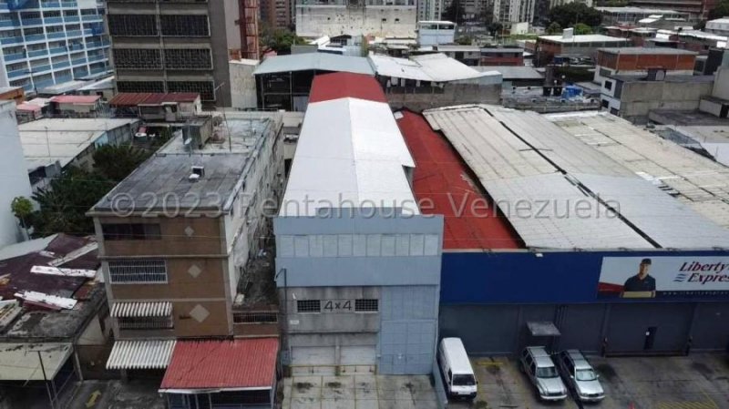 Excelente Galpon Industrial y/o Comercial En Alquiler Boleíta Sur Caracas 23-22011