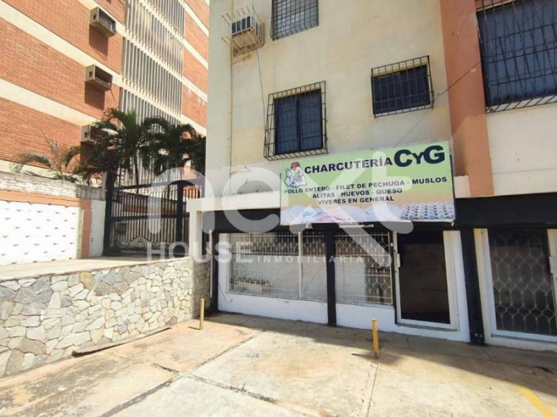 Foto Local en Alquiler en Maracaibo, Zulia - U$D 250 - LOA235193 - BienesOnLine