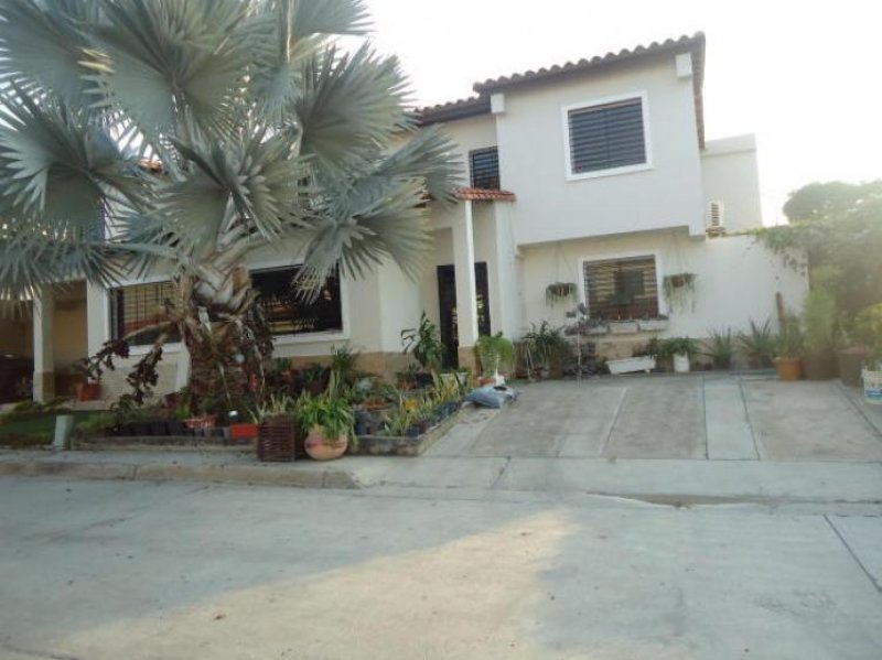 Foto Casa en Venta en Cabudare, Lara - CAV74676 - BienesOnLine