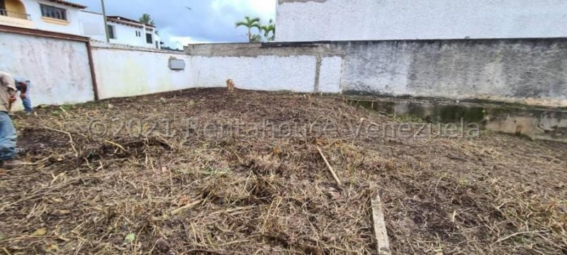 Foto Terreno en Venta en El Hatillo, Los Naranjos del Cafetal, Distrito Federal - U$D 120.000 - TEV165595 - BienesOnLine