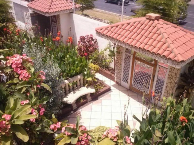 Foto Quinta en Venta en Maracaibo, Zulia - BsF 50.000.000 - QUV56748 - BienesOnLine