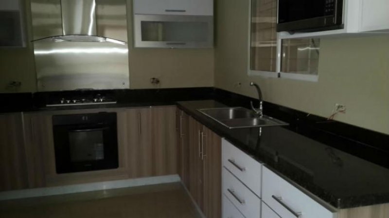 Foto Casa en Venta en Maracaibo, Zulia - BsF 13.000.000 - CAV53711 - BienesOnLine