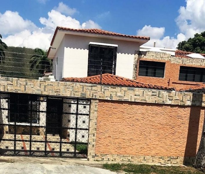 Foto Casa en Venta en Valencia, Carabobo - BsF 25.000.000 - CAV106517 - BienesOnLine