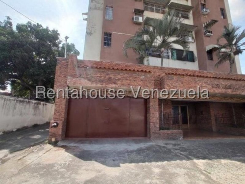 Foto Local en Alquiler en Girardot, Maracay, Aragua - U$D 250 - LOA248650 - BienesOnLine