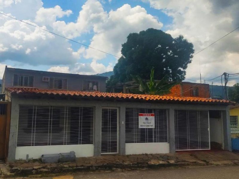 Foto Casa en Venta en Valencia, Carabobo - U$D 38.000 - CAV215791 - BienesOnLine