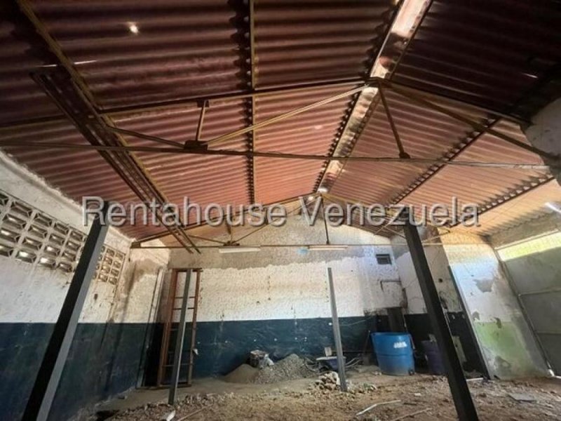 Foto Galpon en Venta en Punto Fijo, Falcón - U$D 25.000 - GAV246655 - BienesOnLine