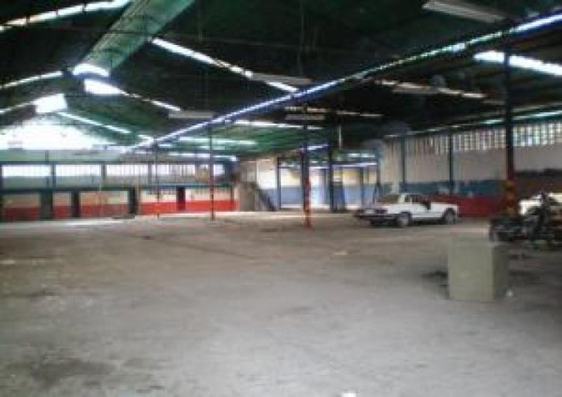 Foto Galpon en Alquiler en Girardot, Maracay, Aragua - BsF 80.000 - GAA51670 - BienesOnLine