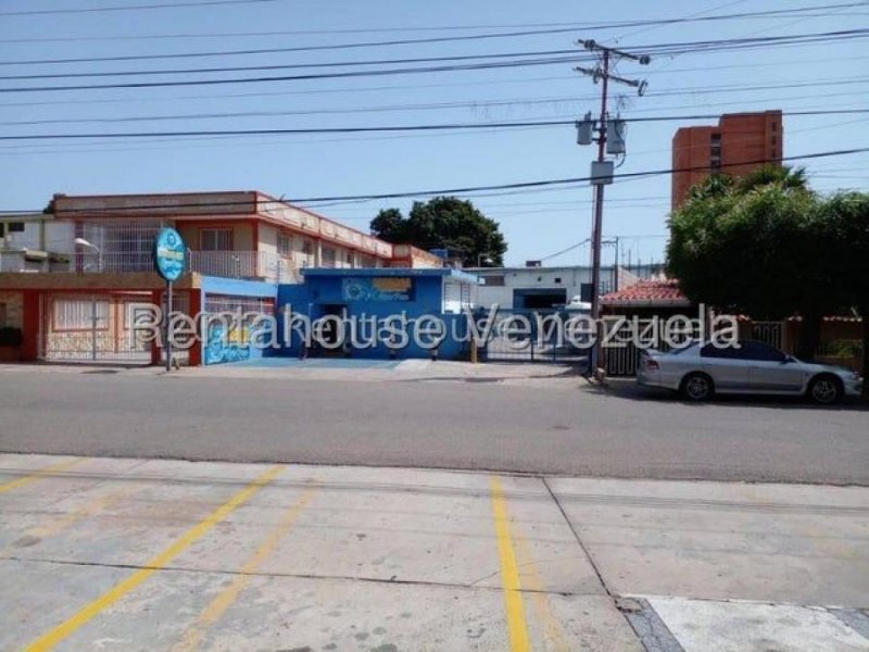 Foto Galpon en Alquiler en Maracaibo, Zulia - U$D 700 - GAA247948 - BienesOnLine