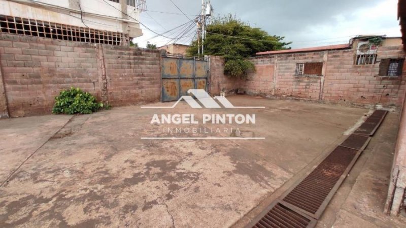 Foto Galpon en Venta en La Pomona, Maracaibo, Zulia - U$D 13.000 - GAV233116 - BienesOnLine