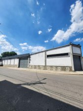 Galpon en venta en Santa Rosa Valencia Lm Luisa Mezones vende