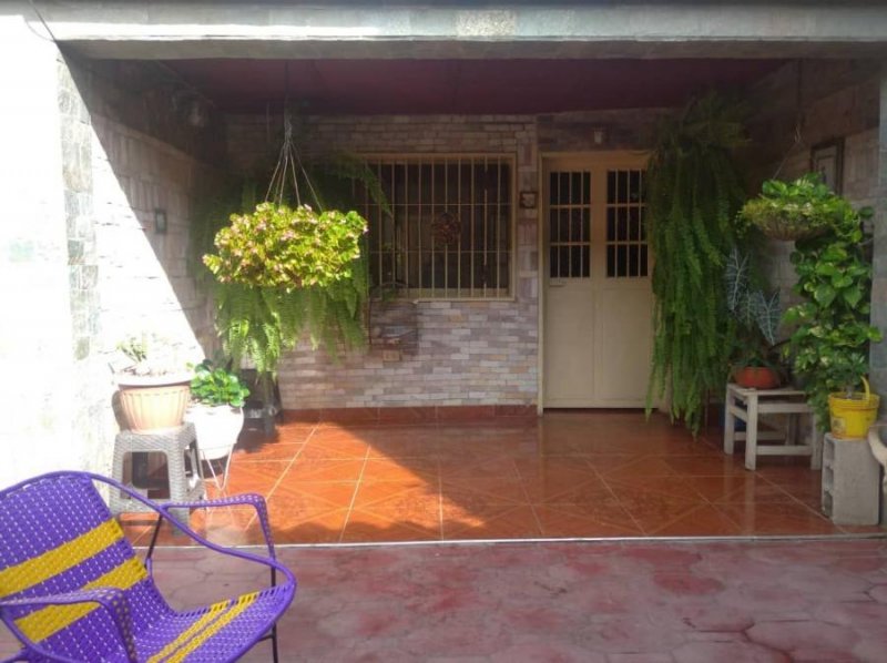 Casa en Venta en  Mariara, Calle Arevalo, Carabobo