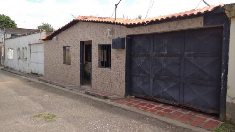 Casa en Venta en José Félix Rivas La Guacamaya, Aragua