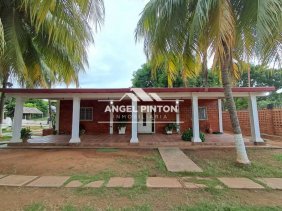 GRANJA VENTA LA GUADALUPANA MARACAIBO VENEZUELA API 0988