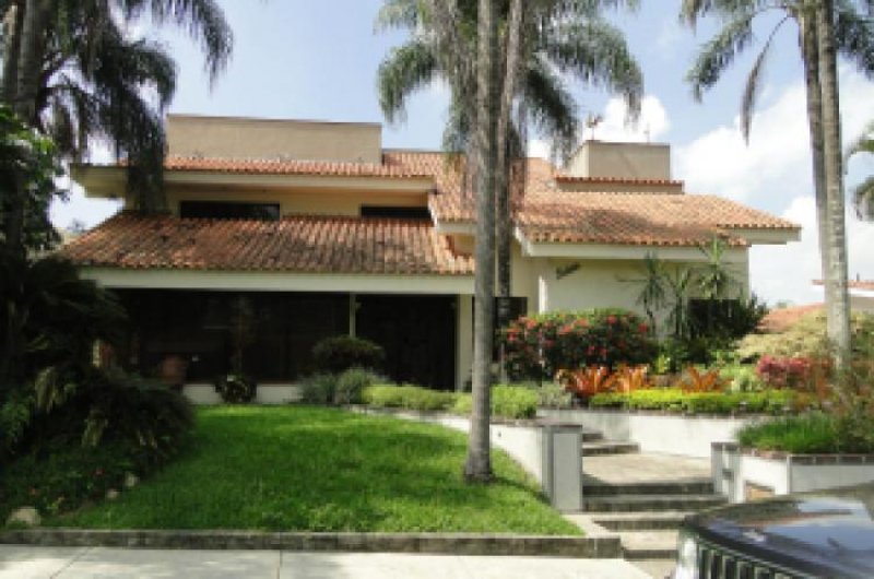 Foto Casa en Venta en Valencia, Carabobo - BsF 5.600.000 - CAV42057 - BienesOnLine