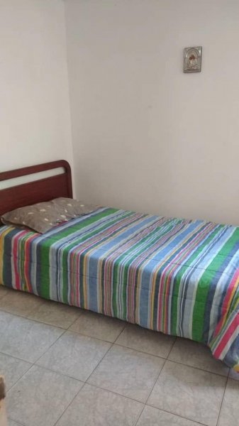 Foto Habitacion en Alquiler en Nuestra Señora del Rosario de Baruta, Miranda - U$D 160 - A213288 - BienesOnLine