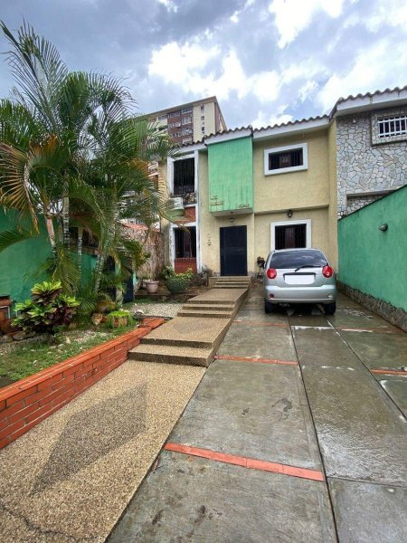 Casa en Venta en Urbanización  EL bosque Valencia, Carabobo