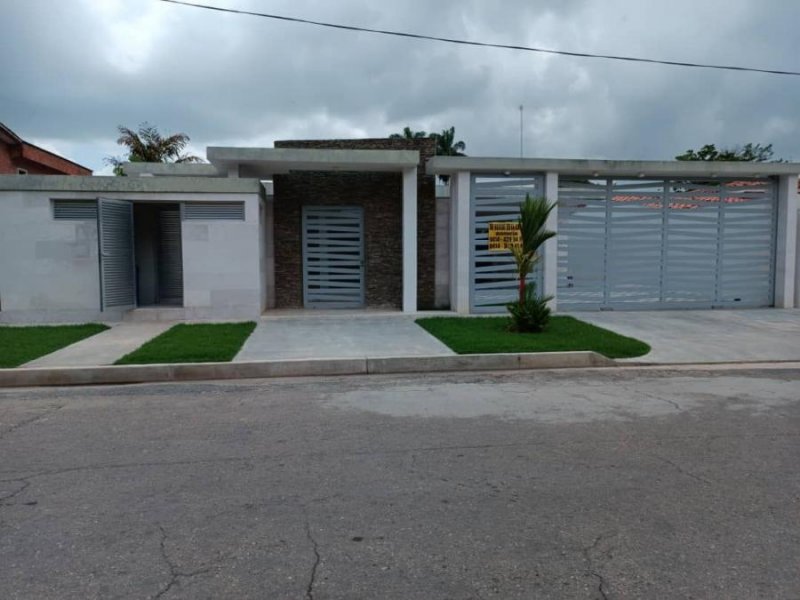 Foto Casa en Venta en Valencia, Carabobo - U$D 450.000 - CAV225938 - BienesOnLine