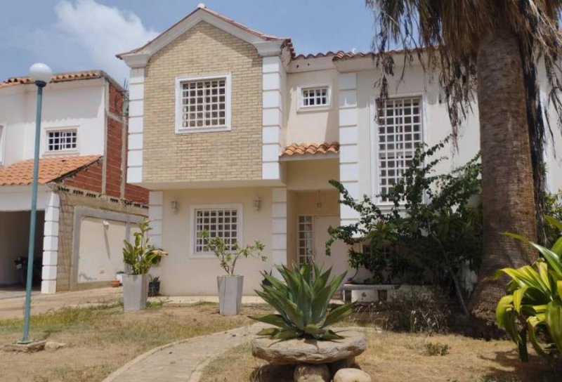 Foto Casa en Venta en Coro, Falcón - U$D 180.000 - CAV239181 - BienesOnLine