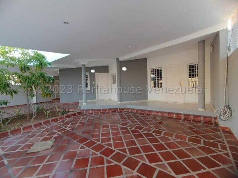 Foto Casa en Venta en Zona Oeste, Maracaibo, Zulia - U$D 27.999 - CAV214648 - BienesOnLine