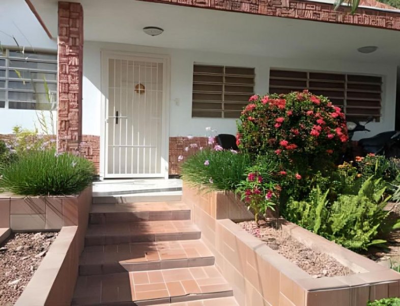 Casa en Venta en  Santa Cruz de Los Taques, Falcón