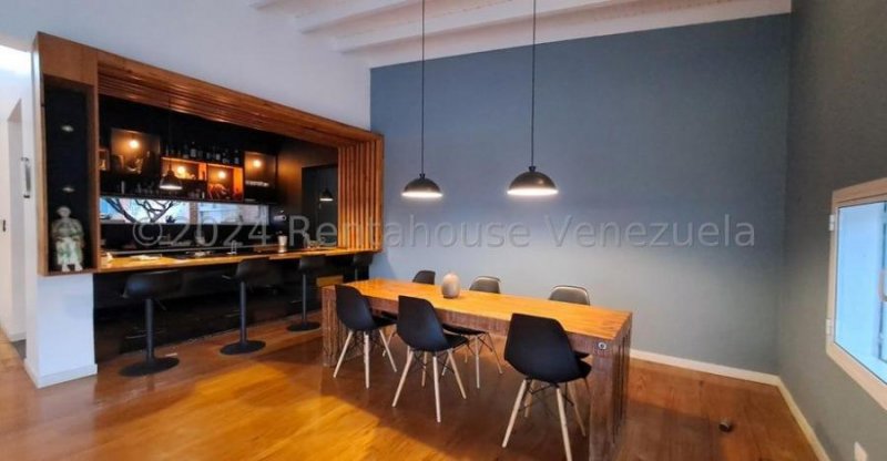 Foto Casa en Venta en LOS GUAYABITOS, Caracas, Distrito Federal - U$D 260.000 - CAV238847 - BienesOnLine