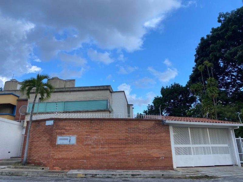 Quinta en Venta en El Marques Municipio Sucre, Miranda