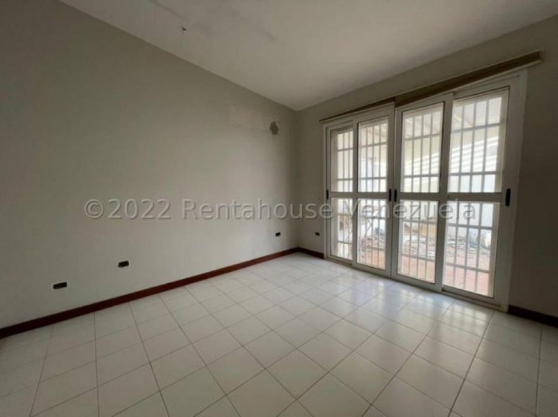 Foto Casa en Venta en Punto Fijo, Falcón - U$D 100.000 - CAV182697 - BienesOnLine