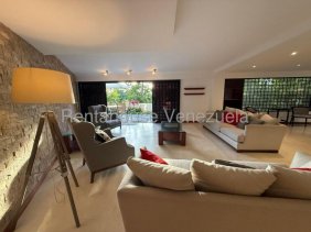 Apartamento en Alquiler en Los Samanes Caracas, Distrito Federal