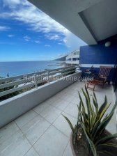 Apartamento en Venta en Tanaguarena Caraballeda, Vargas