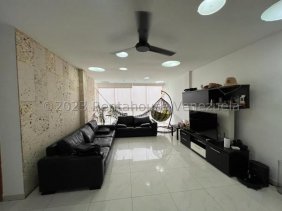 Apartamento en Venta en Los Palos Grandes Caracas, Distrito Federal