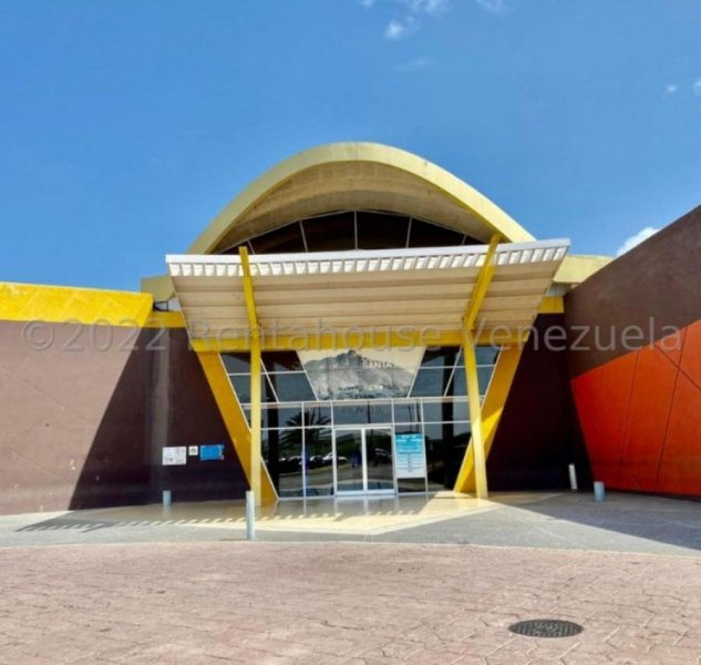 Foto Local en Venta en Carirubana, Punto fijo, Falcón - LOV222803 - BienesOnLine