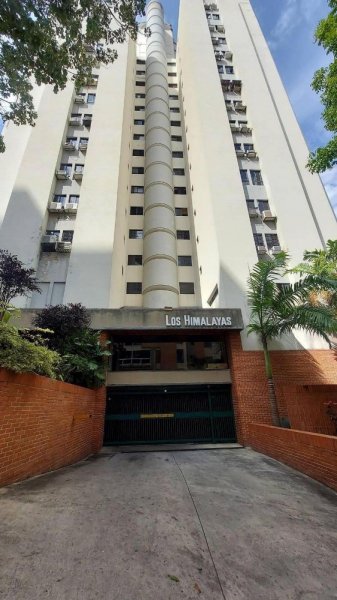 Foto Apartamento en Venta en El Bosque, Carabobo - U$D 90.000 - APV194700 - BienesOnLine