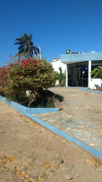 Foto Hotel en Venta en El Yaque, Nueva Esparta - U$D 1.100.000 - HOV235282 - BienesOnLine