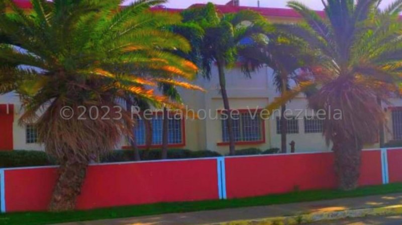 Foto Hotel en Venta en Judibana, Falcón - U$D 350.000 - HOV199343 - BienesOnLine