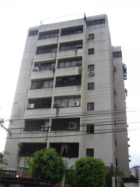 Foto Apartamento en Venta en Urb. Agua Blanca, Valencia, Carabobo - BsF 570.000 - APV40416 - BienesOnLine