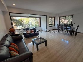 Apartamento en Alquiler en Campo Alegre Caracas, Distrito Federal