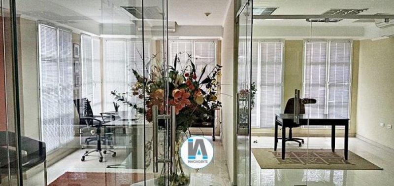 Foto Oficina en Alquiler en Carirubana, Punto Fijo, Falcón - U$D 350 - OFA151709 - BienesOnLine