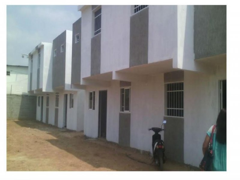 Foto Casa en Venta en Ciudad Ojeda, Zulia - BsF 34.000.000 - CAV84783 - BienesOnLine