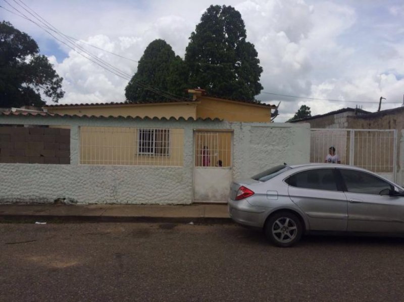 Foto Casa en Venta en Maturin, Maturín, Monagas - CAV90220 - BienesOnLine