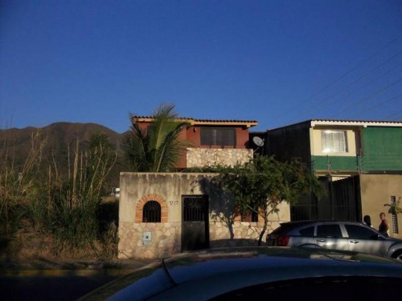 Foto Casa en Venta en Valencia, Carabobo - BsF 2.000.000 - CAV33301 - BienesOnLine