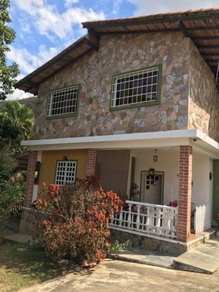 Foto Casa en Venta en San Diego, Carabobo - U$D 150.000 - CAV184297 - BienesOnLine