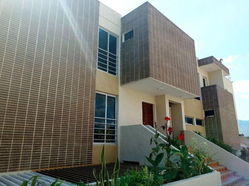 Foto Casa en Venta en Valencia, Carabobo - U$D 43.000 - CAV183764 - BienesOnLine