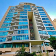 Apartamento en Venta en SABANA LARGA Valencia, Carabobo